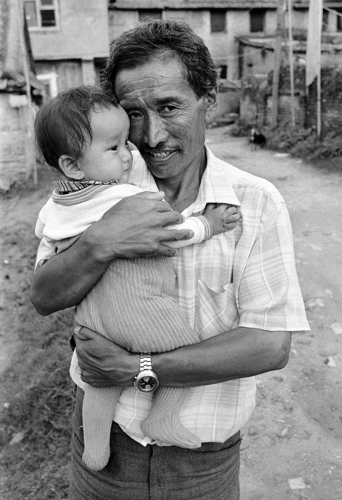 Tibetans in dharmsala 34