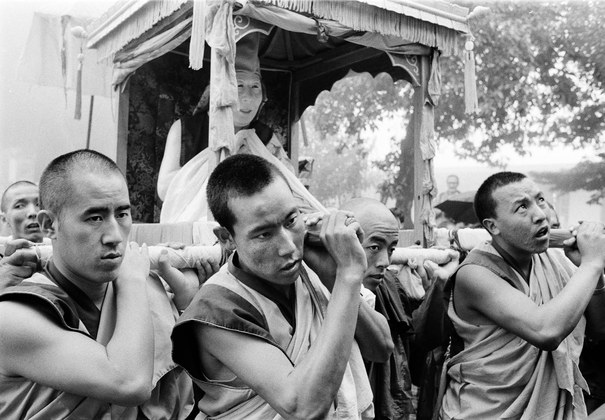 Tibetans in dharmsala 40